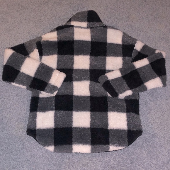 Old Navy Cozy Sherpa Half Zip Sweatshirt in Black Buffalo Plaid Size Small. - Picture 2 of 3